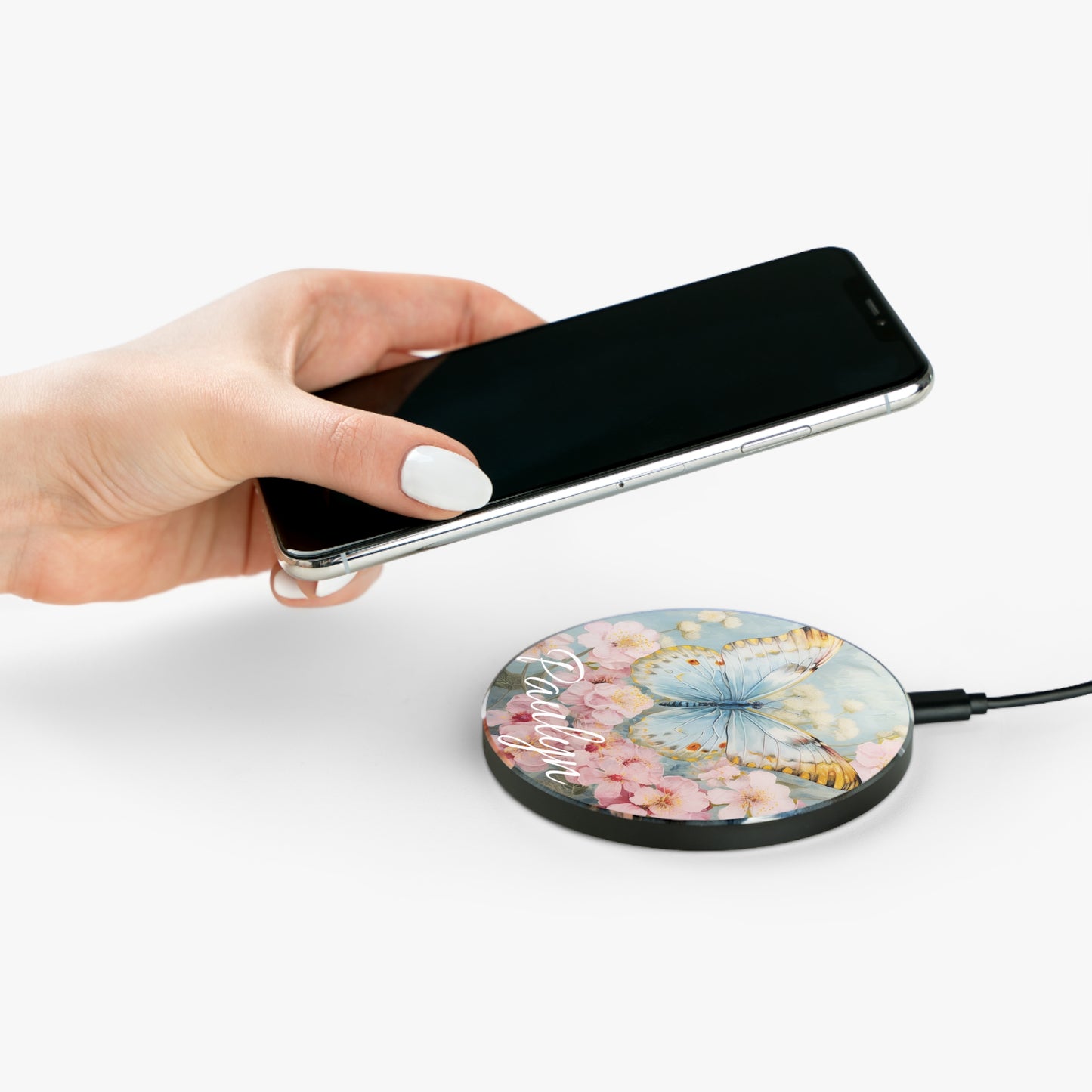 Personalized Wireless Charger for iPhone and Android - Customizable Charging Station